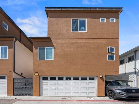 735 Jersey Court, San Diego CA 92109