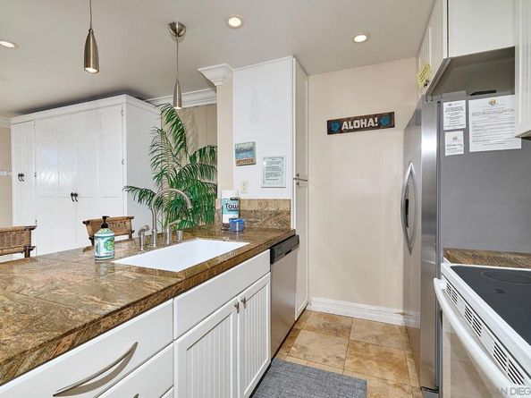 999 N Pacific St D11, Oceanside CA 92054