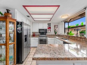 1109 Hilo Gln, Escondido CA 92026