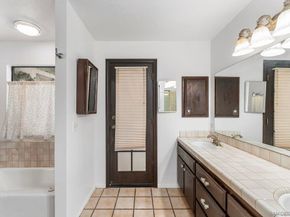 1109 Hilo Gln, Escondido CA 92026