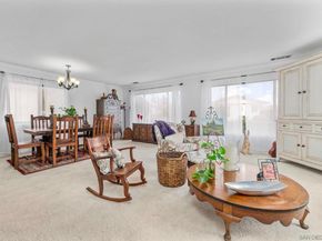 1109 Hilo Gln, Escondido CA 92026