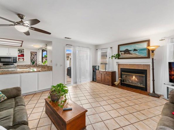 1109 Hilo Gln, Escondido CA 92026