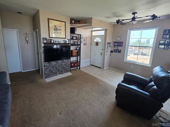 8644 New Salem St 6, San Diego CA 92126