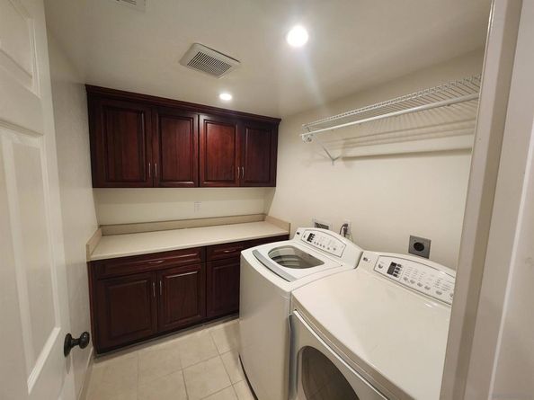 2265 Manchester, Cardiff By The Sea CA 92007
