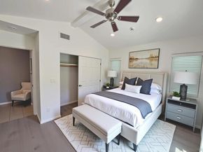 2265 Manchester, Cardiff By The Sea CA 92007