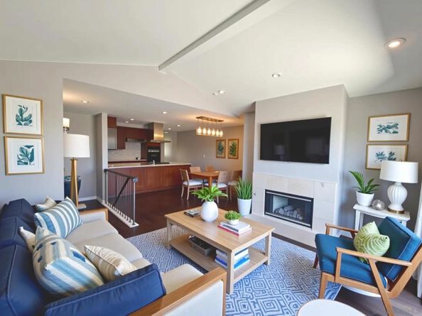 2265 Manchester, Cardiff By The Sea CA 92007
