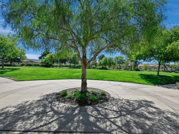 15929 Parkview Loop, San Diego CA 92127