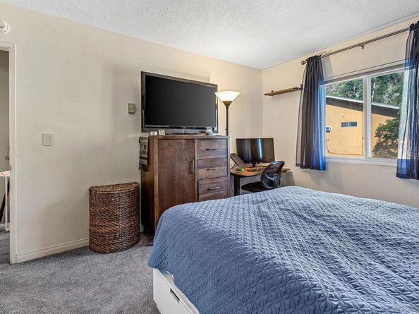 10429 Caminito Rimini, San Diego CA 92129
