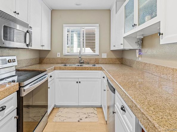 10429 Caminito Rimini, San Diego CA 92129