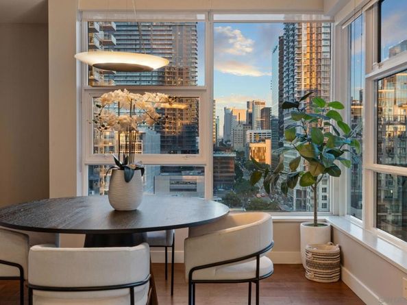 1325 Pacific Hwy 1304, San Diego CA 92101