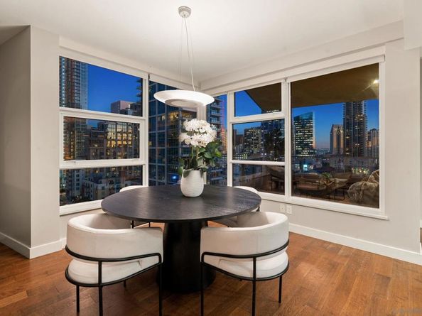 1325 Pacific Hwy 1304, San Diego CA 92101