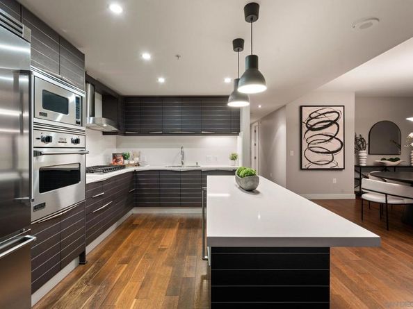 1325 Pacific Hwy 1304, San Diego CA 92101