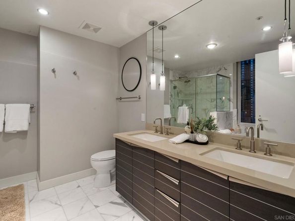 1325 Pacific Hwy 1304, San Diego CA 92101