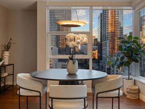 1325 Pacific Hwy 1304, San Diego CA 92101