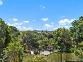 408 Shadow Tree Dr, Oceanside CA 92058