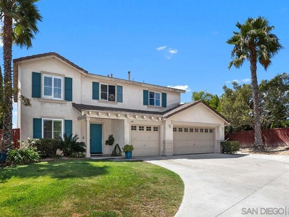 408 Shadow Tree Dr, Oceanside CA 92058