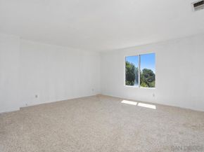 408 Shadow Tree Dr, Oceanside CA 92058