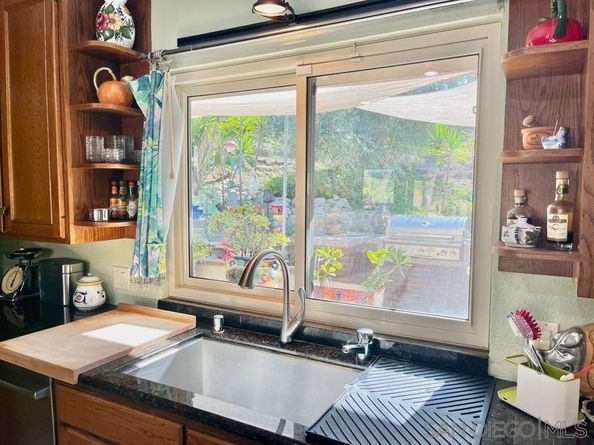 5346 Grandridge Rd, El Cajon CA 92020