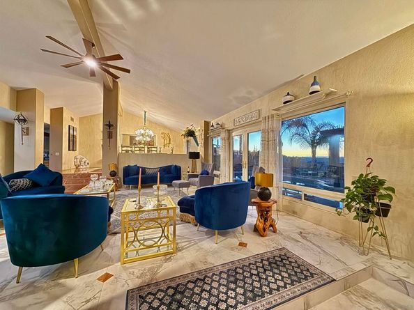 5346 Grandridge Rd, El Cajon CA 92020