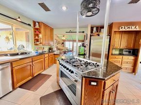 5346 Grandridge Rd, El Cajon CA 92020