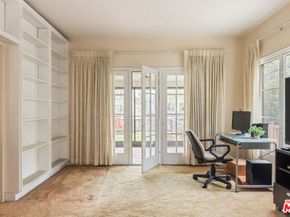 1966 N Van Ness Avenue, Los Angeles CA 90068