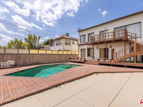 1966 N Van Ness Avenue, Los Angeles CA 90068