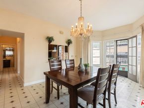 1966 N Van Ness Avenue, Los Angeles CA 90068