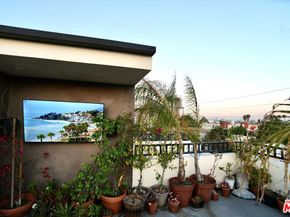 5961 Fountain Avenue, Los Angeles CA 90028