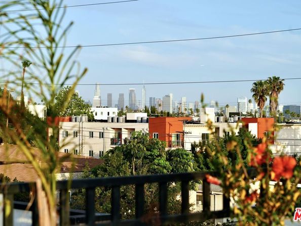 5961 Fountain Avenue, Los Angeles CA 90028