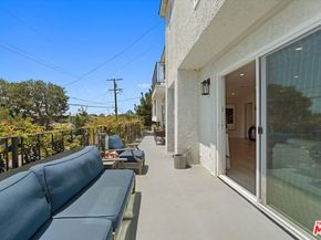 737 Pier Avenue 1, Santa Monica CA 90405