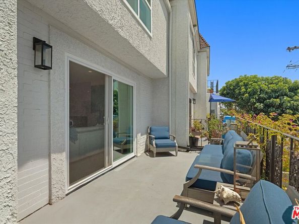 737 Pier Avenue 1, Santa Monica CA 90405