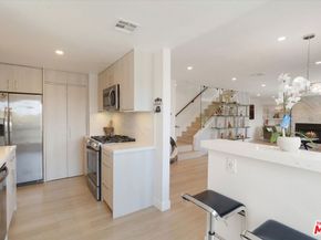 737 Pier Avenue 1, Santa Monica CA 90405