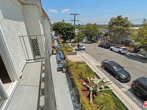 737 Pier Avenue 1, Santa Monica CA 90405