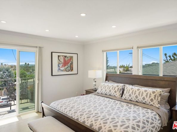 737 Pier Avenue 1, Santa Monica CA 90405