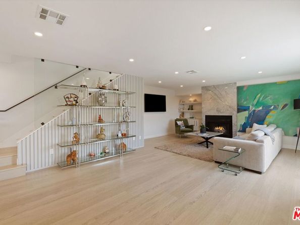 737 Pier Avenue 1, Santa Monica CA 90405