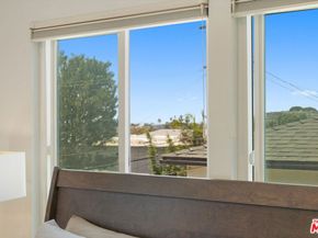 737 Pier Avenue 1, Santa Monica CA 90405