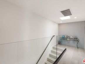 737 Pier Avenue 1, Santa Monica CA 90405