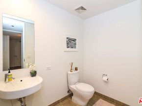 6250 HOLLYWOOD Boulevard 11N, Los Angeles CA 90028