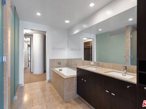 6250 HOLLYWOOD Boulevard 11N, Los Angeles CA 90028