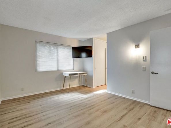82 Eagle 43, Irvine CA 92604
