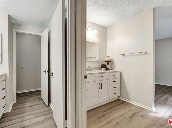 82 Eagle 43, Irvine CA 92604