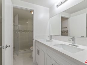 46 Eagle, Irvine CA 92604