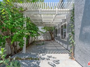 46 Eagle, Irvine CA 92604