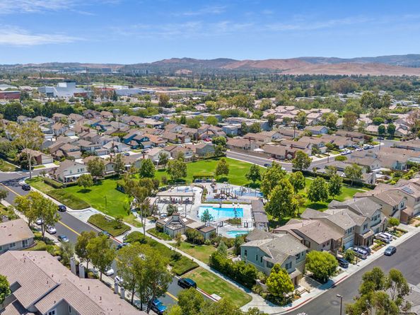 46 Eagle, Irvine CA 92604