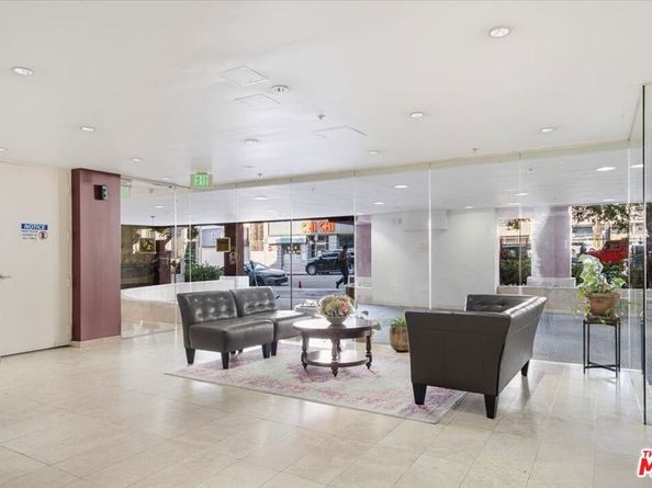 625 S Berendo Street 212, Los Angeles CA 90005