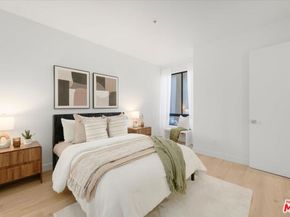 625 S Berendo Street 212, Los Angeles CA 90005