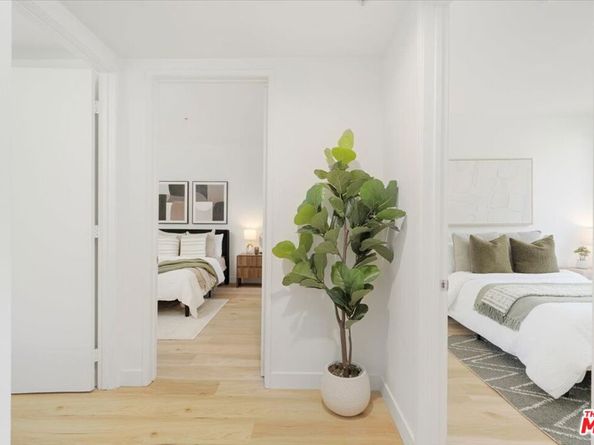 625 S Berendo Street 212, Los Angeles CA 90005