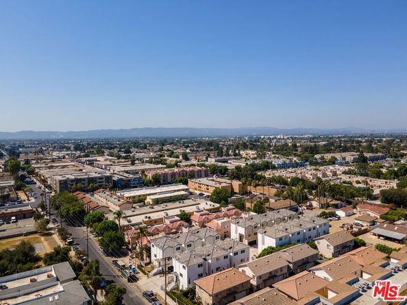 14651 W Sara Lane, Panorama City CA 91402