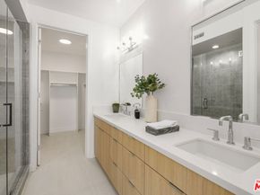 6118 Marbella Place, Los Angeles CA 90038