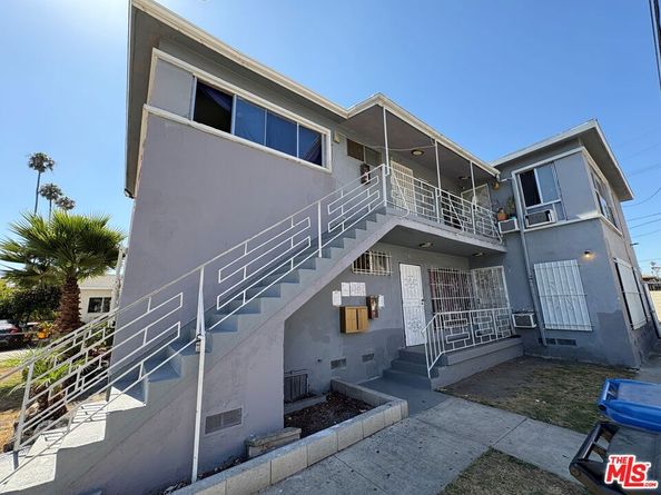 315 W 65th Street, Los Angeles CA 90003